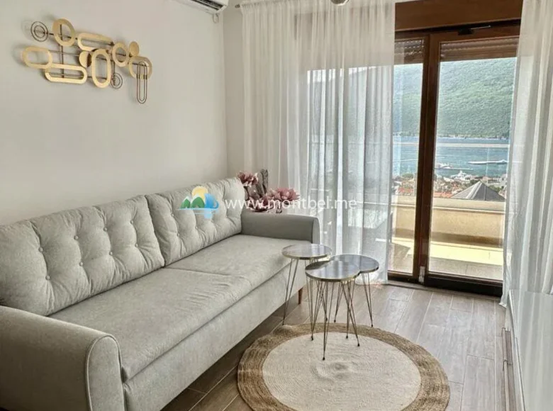 1 bedroom apartment 50 m² Đenovići, Montenegro