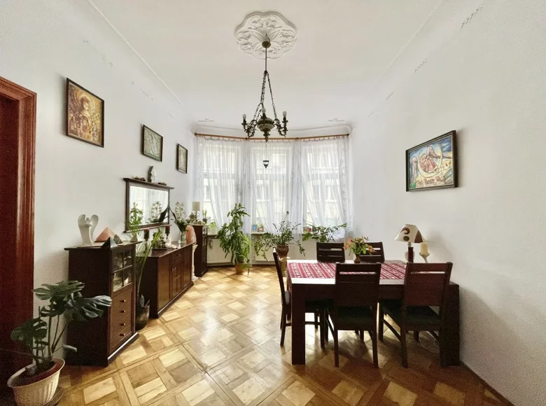 3 bedroom apartment 104 m² Warsaw, Poland