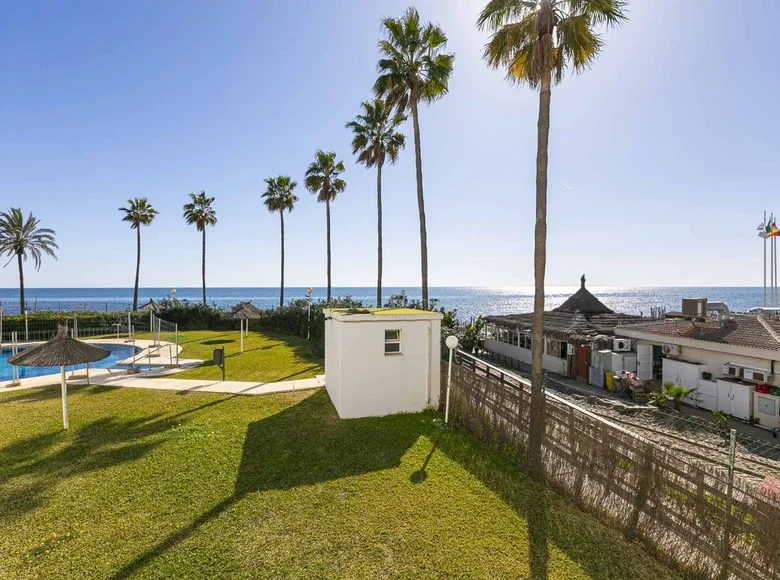 Mieszkanie 2 pokoi 80 m² Mijas, Hiszpania