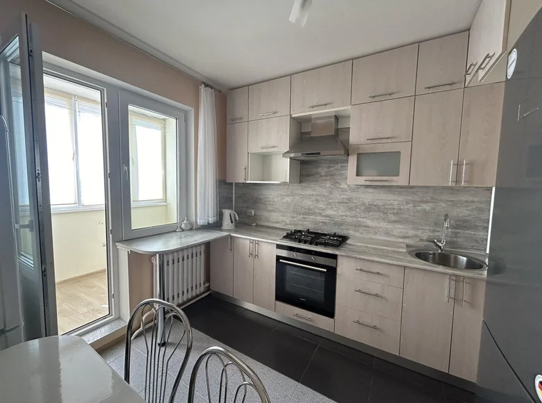 2 room apartment 54 m² Mahilyow, Belarus