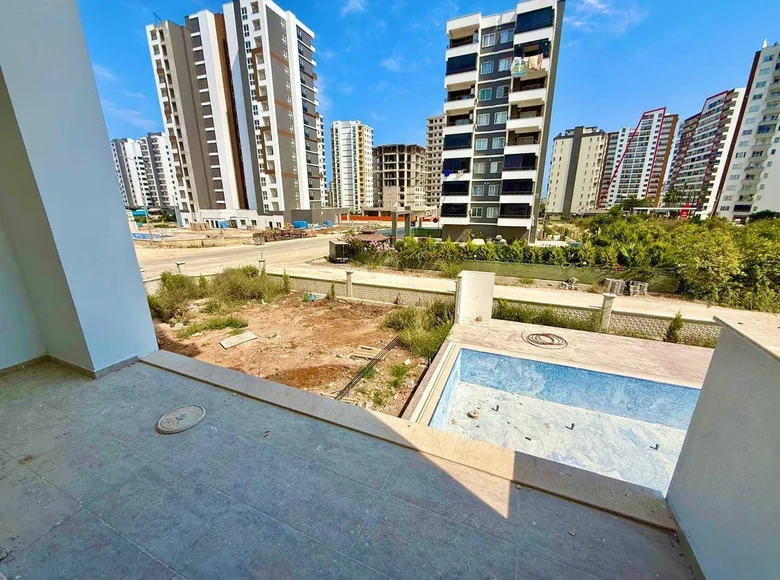 Dúplex 2 habitaciones 70 m² Mezitli, Turquía