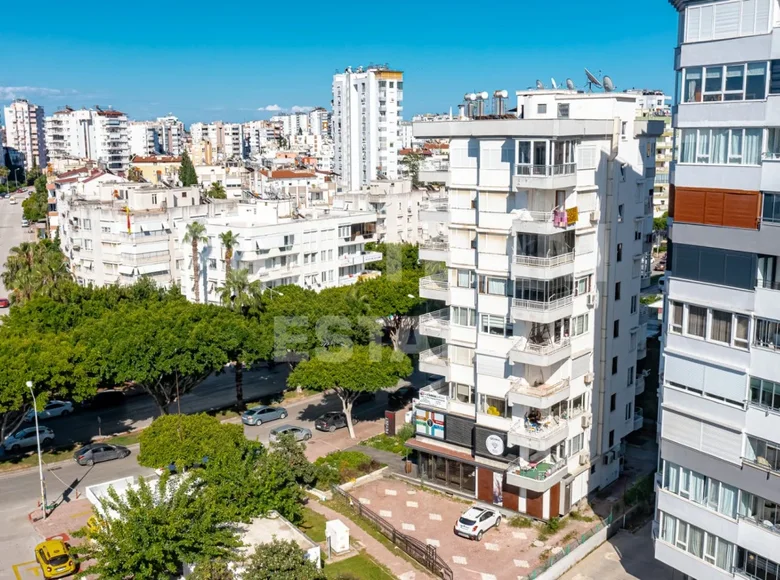 Apartamento 4 habitaciones 180 m² Muratpasa, Turquía