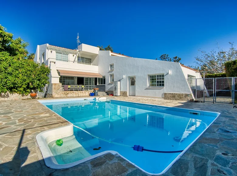 Haus 5 Schlafzimmer 340 m² Paphos, Zypern