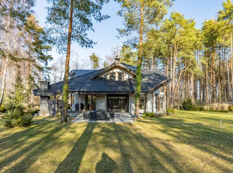 Haus 6 Zimmer 600 m² gmina Grodzisk Mazowiecki, Polen