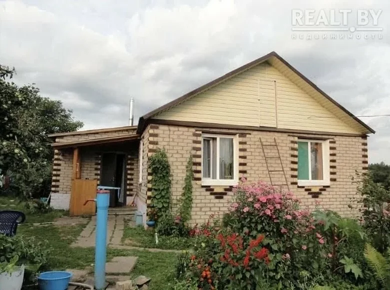 House 69 m² Stankovskiy selskiy Sovet, Belarus