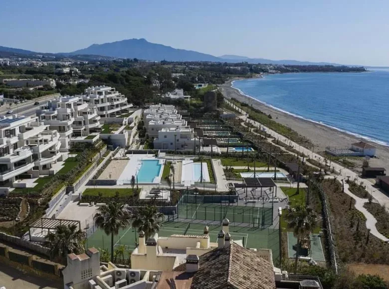 Вилла 5 спален  Estepona, Испания