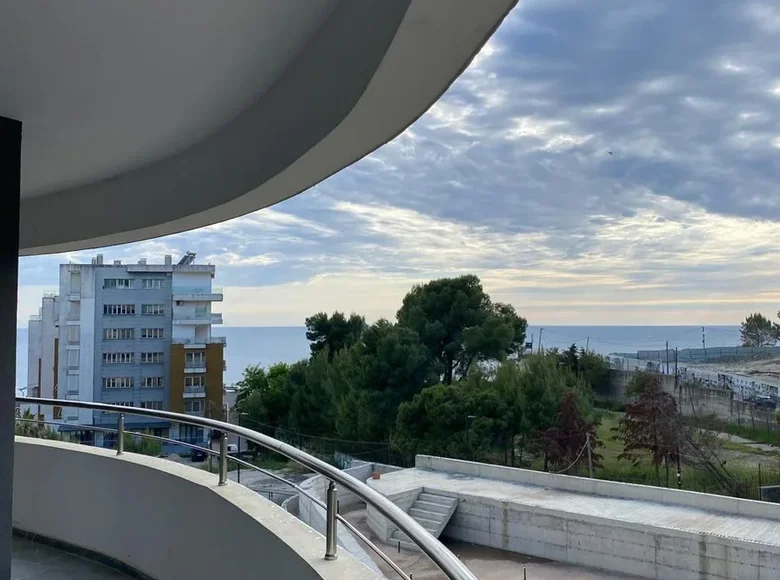 2 bedroom apartment 120 m² Durres, Albania