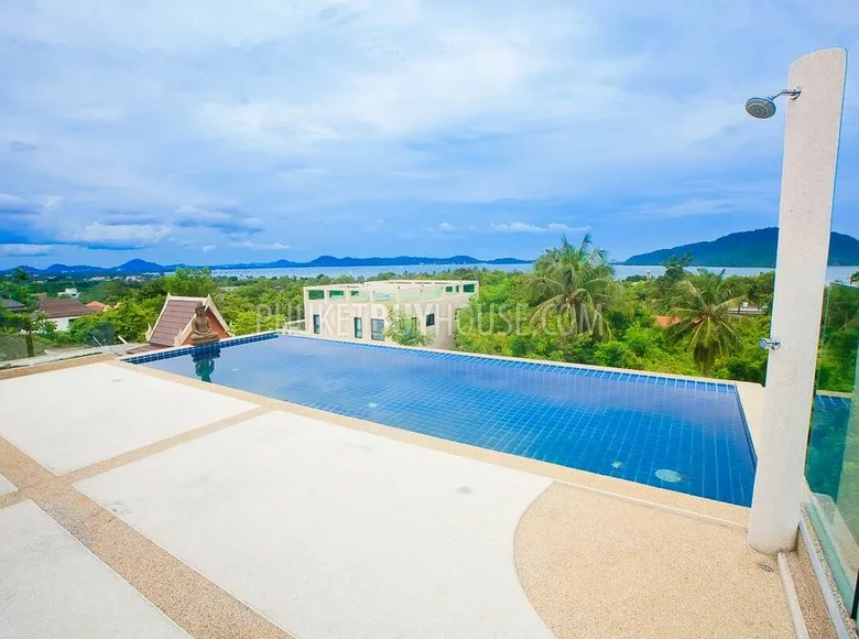 3-Schlafzimmer-Villa 300 m² Phuket, Thailand