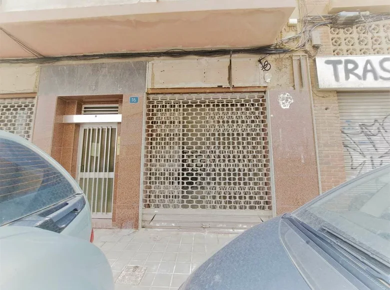 Commercial property 60 m² in Alicante, Spain