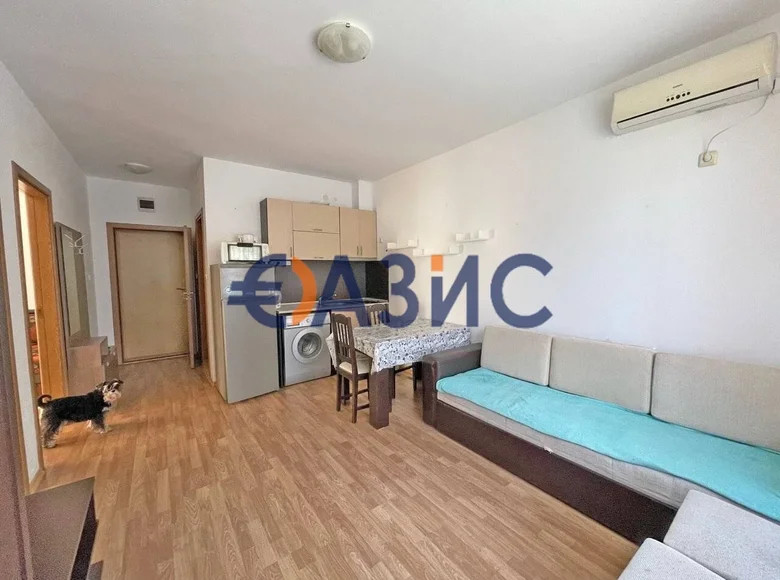 Квартира 3 комнаты 67 м² Tankovo, Болгария