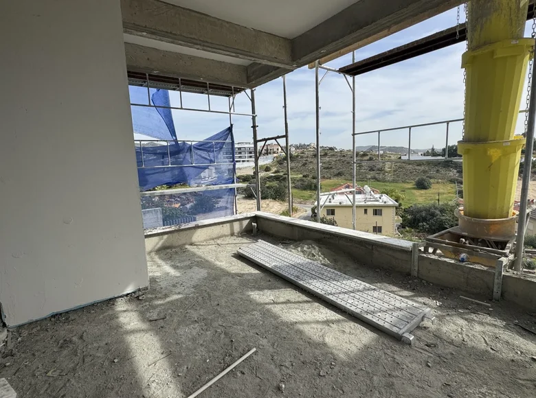 Mieszkanie 2 pokoi 101 m² Demos Agiou Athanasiou, Cypr
