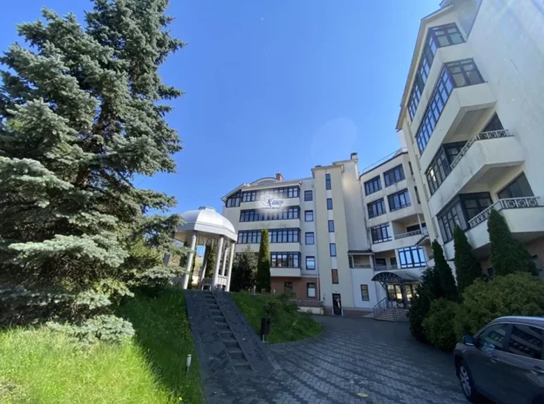 Квартира 4 комнаты 139 м² Калининград, Россия