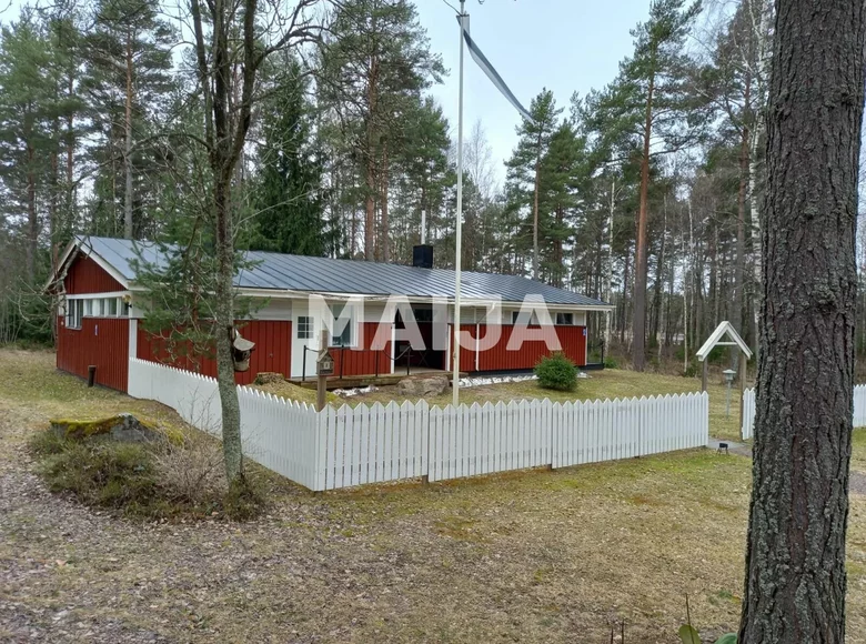 4 bedroom Villa 425 m² Pyhtaeae, Finland
