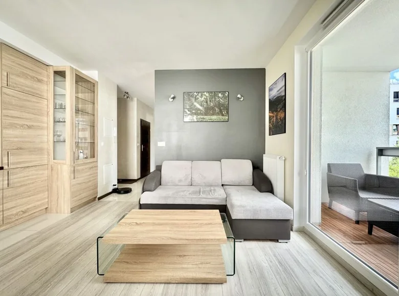 Apartamento 3 habitaciones 55 m² en Varsovia, Polonia