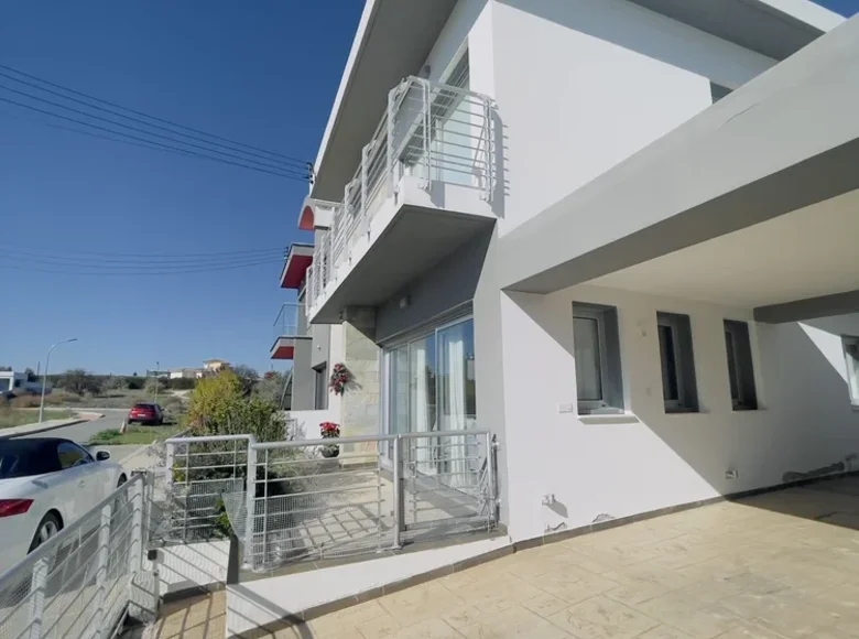 5 bedroom house 252 m² Lakatamia, Cyprus