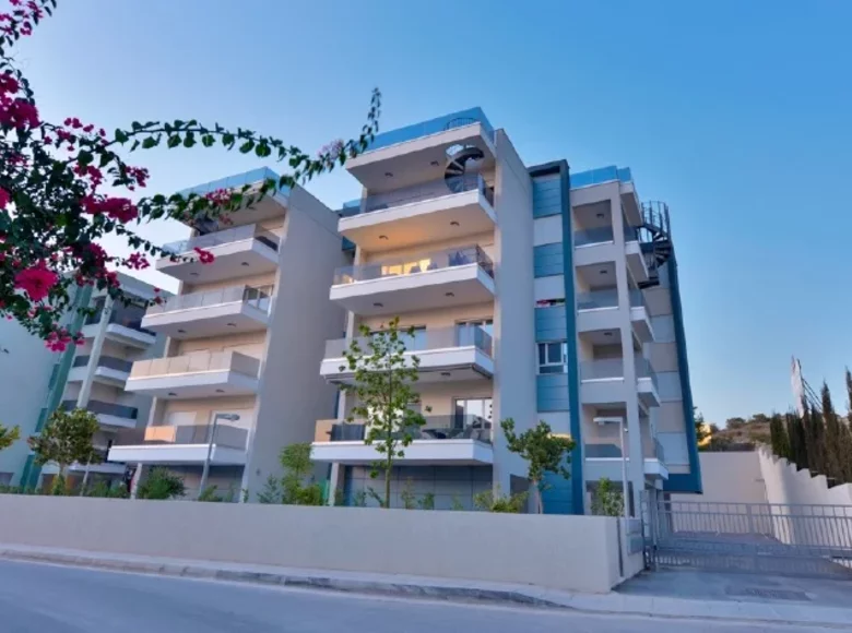 4 bedroom apartment 229 m² Ayios Tychonas, Cyprus