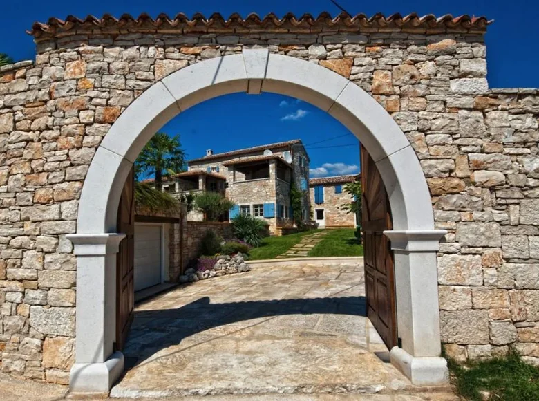 Villa de 7 dormitorios 440 m² Porec, Croacia