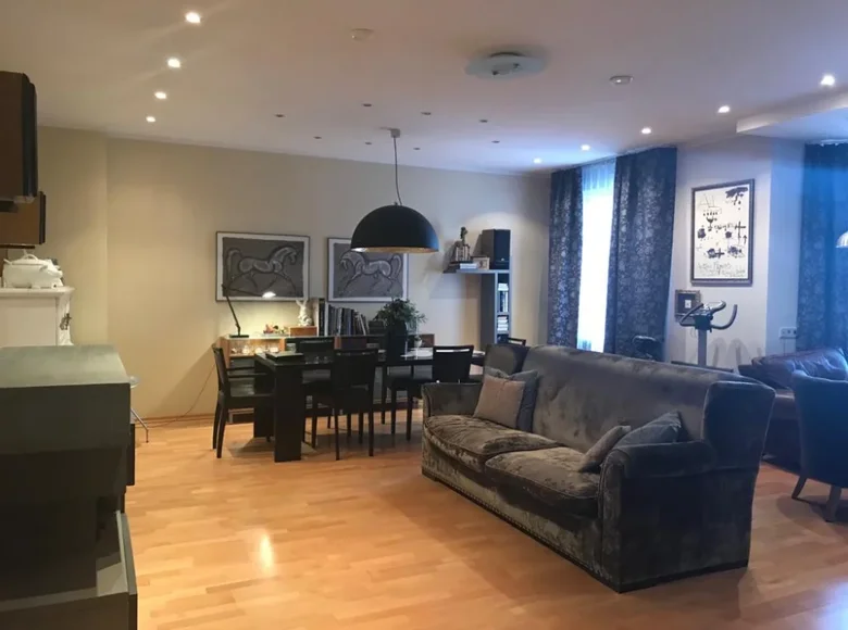 Квартира 5 спален 182 м² Рига, Латвия