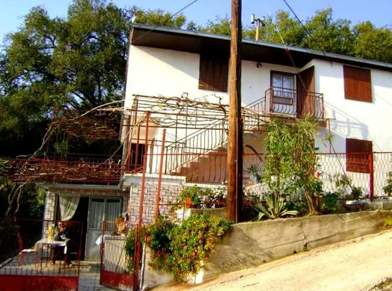 Haus 6 Schlafzimmer 230 m² Susanj, Montenegro