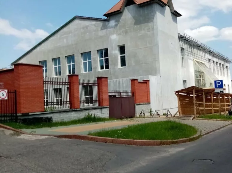Shop 3 049 m² in Brest, Belarus