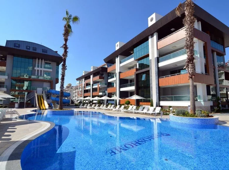 Duplex 4 rooms 279 m² Alanya, Turkey