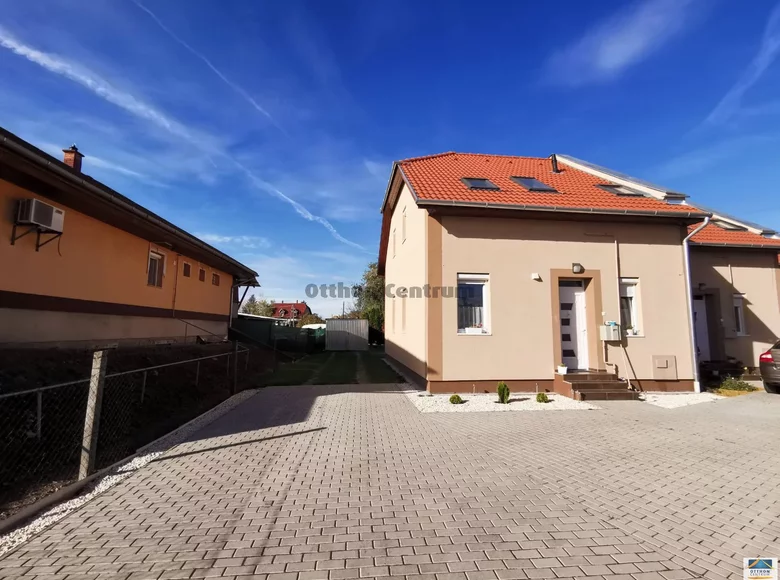 Casa 4 habitaciones 92 m² Cegled, Hungría
