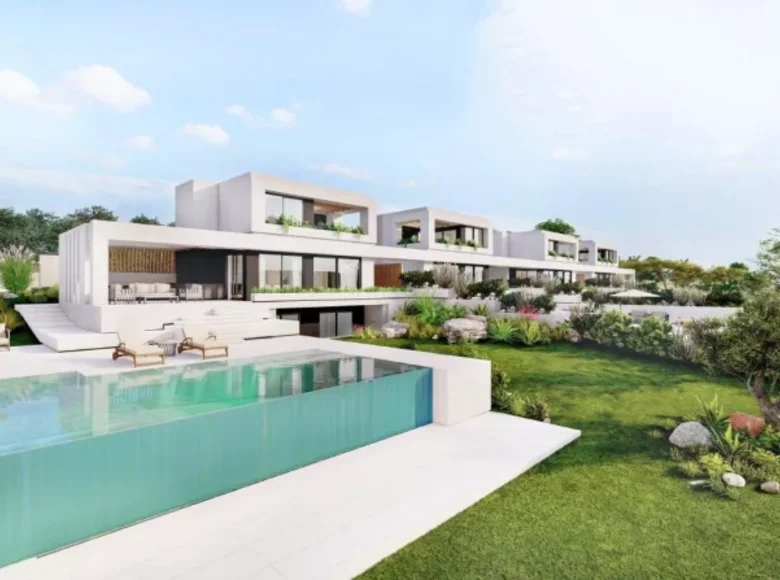 5 bedroom villa 250 m² demos kassandras, Greece