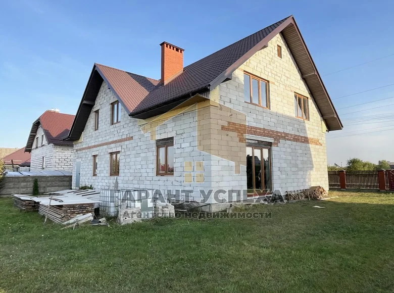 House 268 m² Brest, Belarus