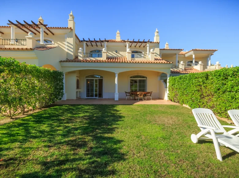 Haus 2 Schlafzimmer  Almancil, Portugal