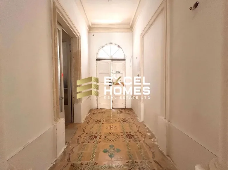 Townhouse 4 bedrooms  Siġġiewi, Malta
