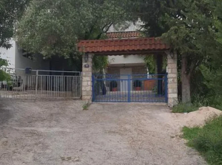 3 bedroom house 250 m² Susanj, Montenegro