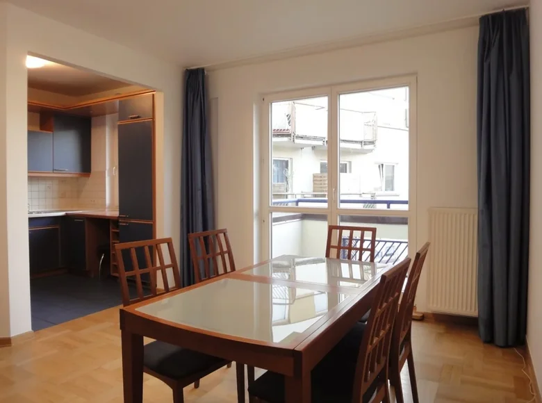 3 room apartment 87 m² Warsaw, Poland