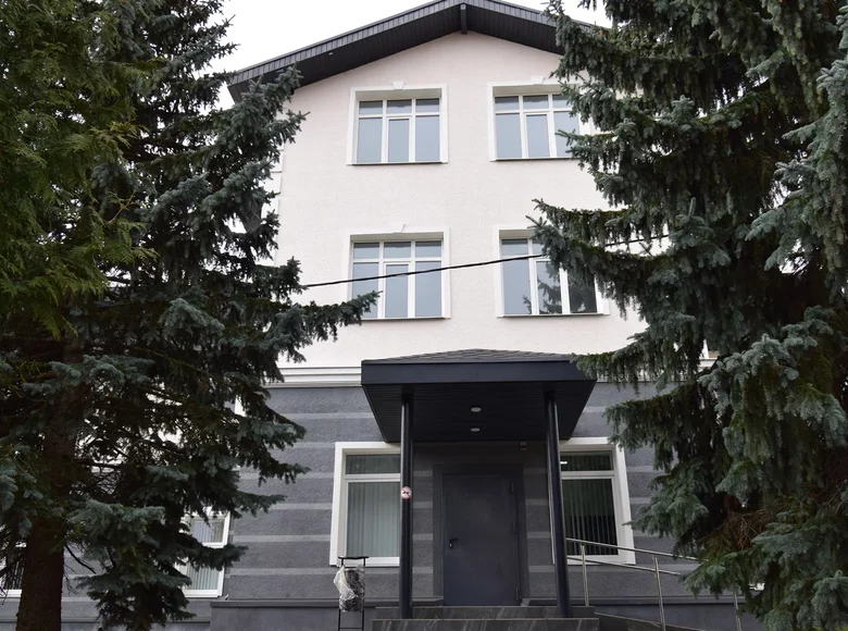 Продается отдельно стоящее здание медицинского назначениея в аг. Ждановичи. 500 м от Мкад