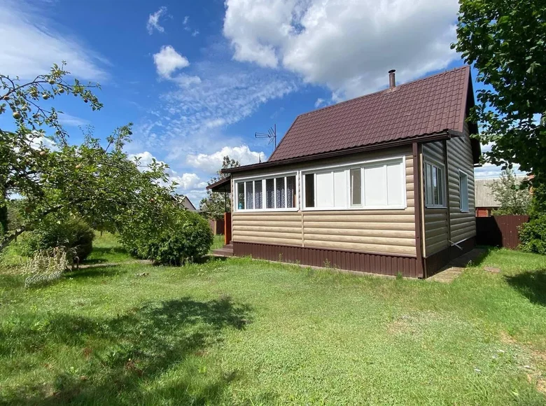 Haus 52 m² Uzdzienski sielski Saviet, Belarus