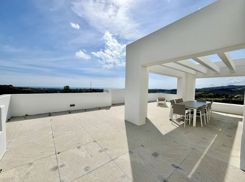 2 bedroom apartment 130 m² San Pedro Alcantara, Spain