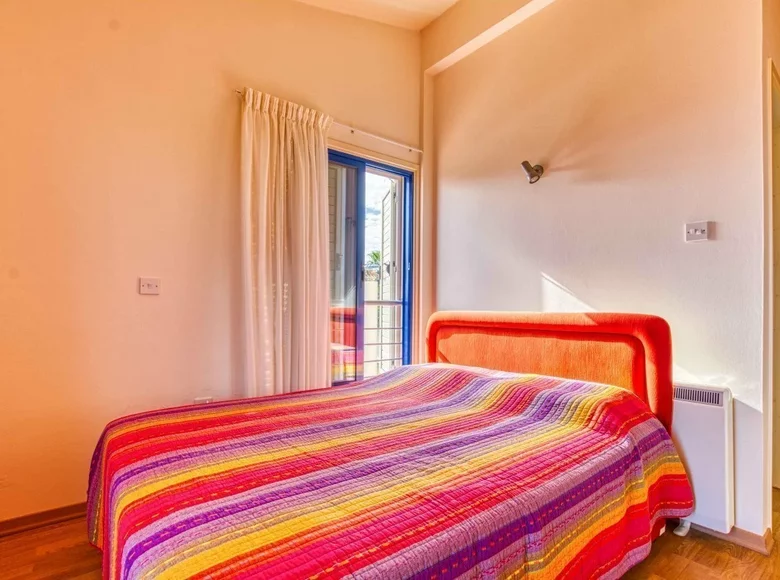 6 bedroom house 320 m² Protaras, Cyprus