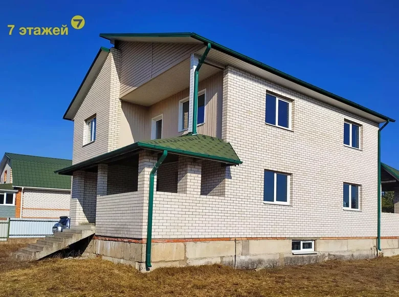 Maison 300 m² Kalodzichtchy, Biélorussie