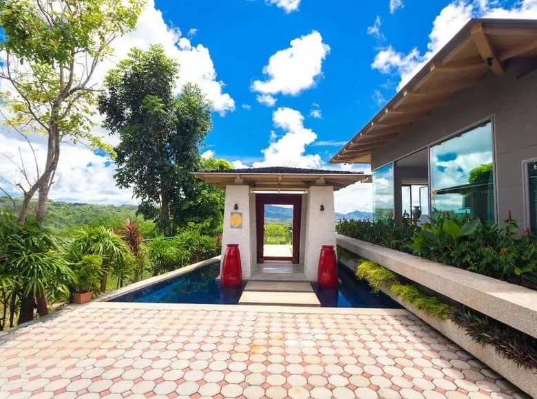 7 bedroom villa 1 220 m² Phuket, Thailand
