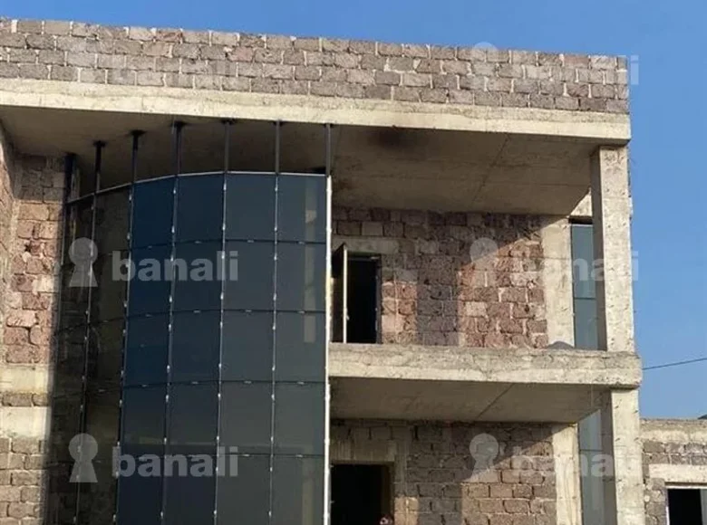4 bedroom Mansion 300 m² Zovuni, Armenia