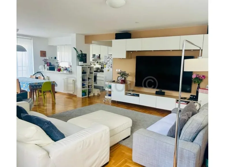 4-Zimmer-Villa 127 m² Stadt Zagreb, Kroatien