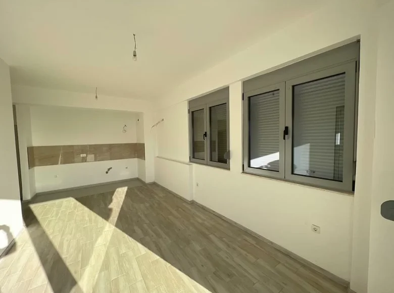 Apartamento 2 habitaciones  Montenegro, Montenegro