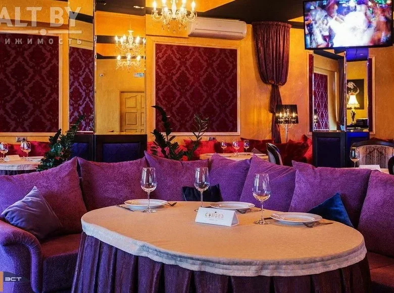 Restaurante, cafetería 7 584 m² en Minsk, Bielorrusia