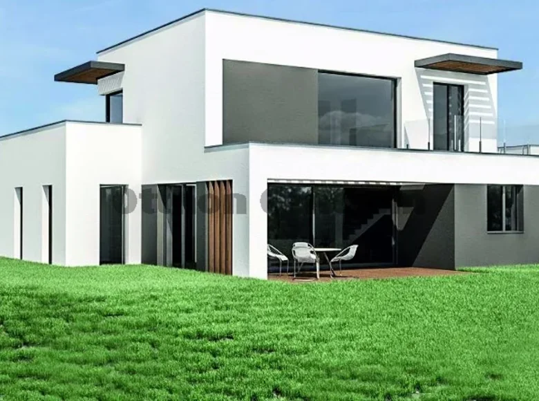 6 room house 211 m² Mogyorod, Hungary