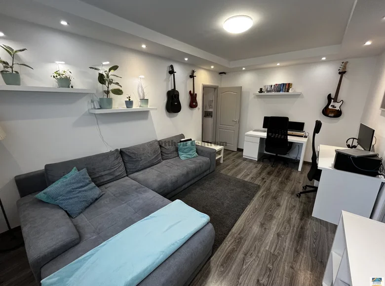 3 room apartment for sale in Miskolci jaras, Hungary for €77,373