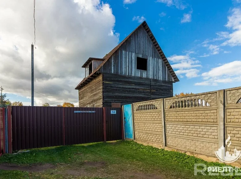 Casa 30 m² Ratomka, Bielorrusia