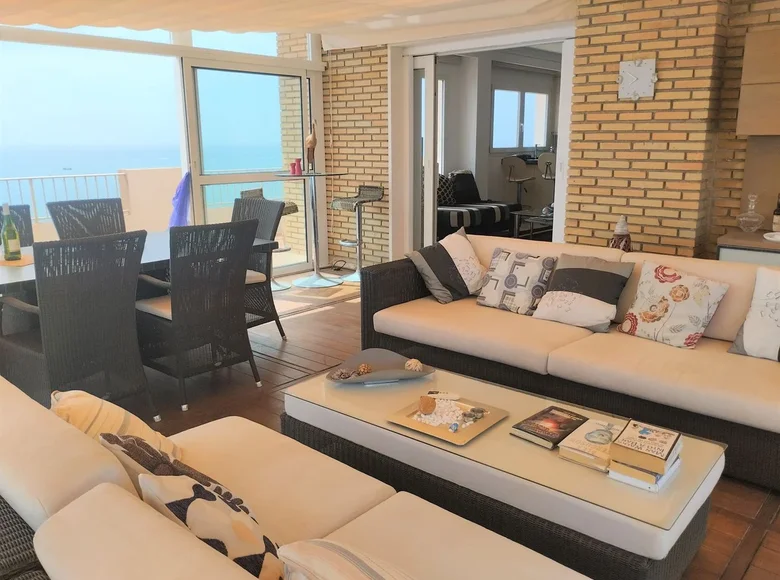 2 bedroom apartment  Fuengirola, Spain