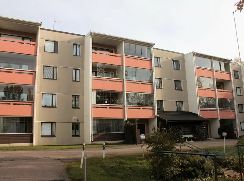 Mieszkanie 3 pokoi 80 m² Kymenlaakso, Finlandia