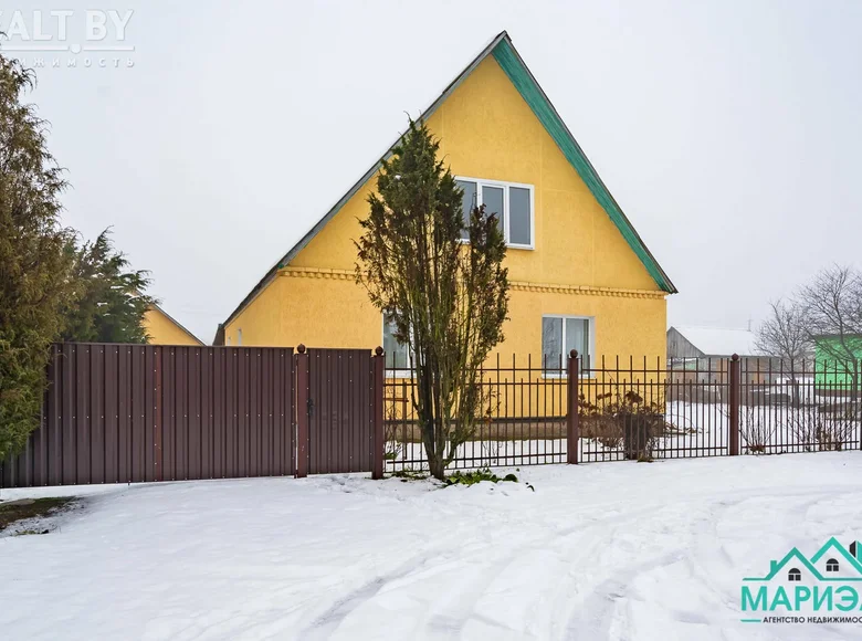 House 105 m² Maladzyechna District, Belarus