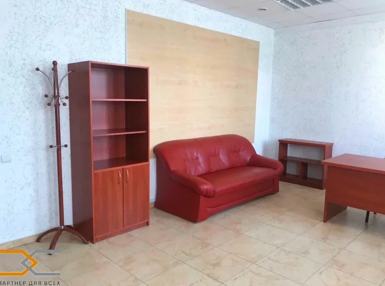 Bureau 23 m² à Kalodziscanski siel ski Saviet, Biélorussie