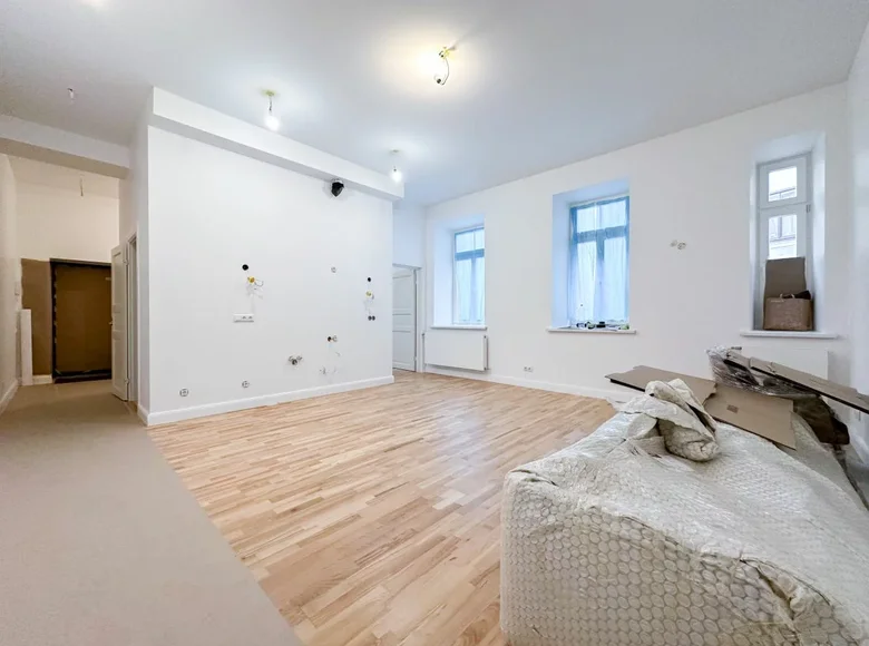 Mieszkanie 3 pokoi 64 m² Ryga, Łotwa